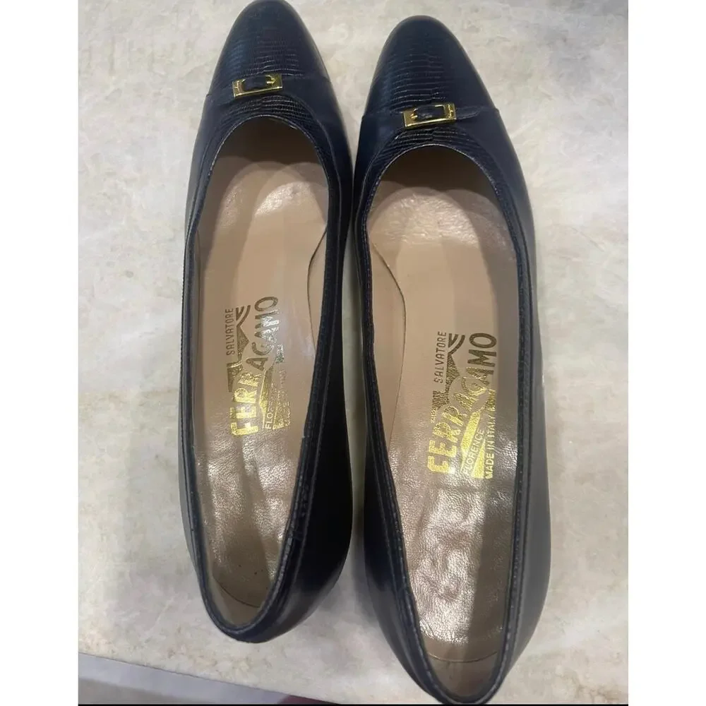 Salvatore Ferragamo navy shoes 8AAAA